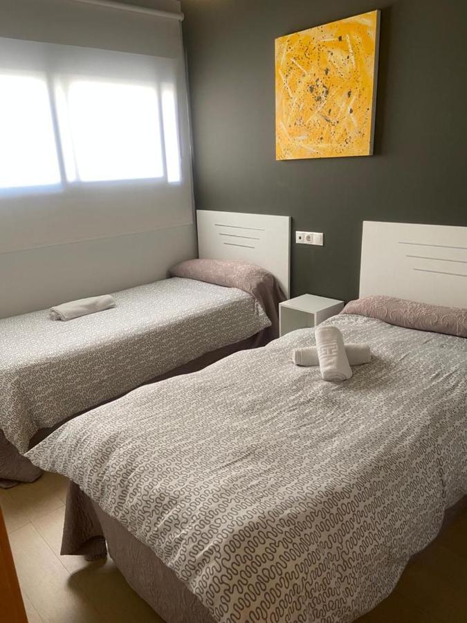 Apartamentos 16:9 Suites Almeria Exterior photo