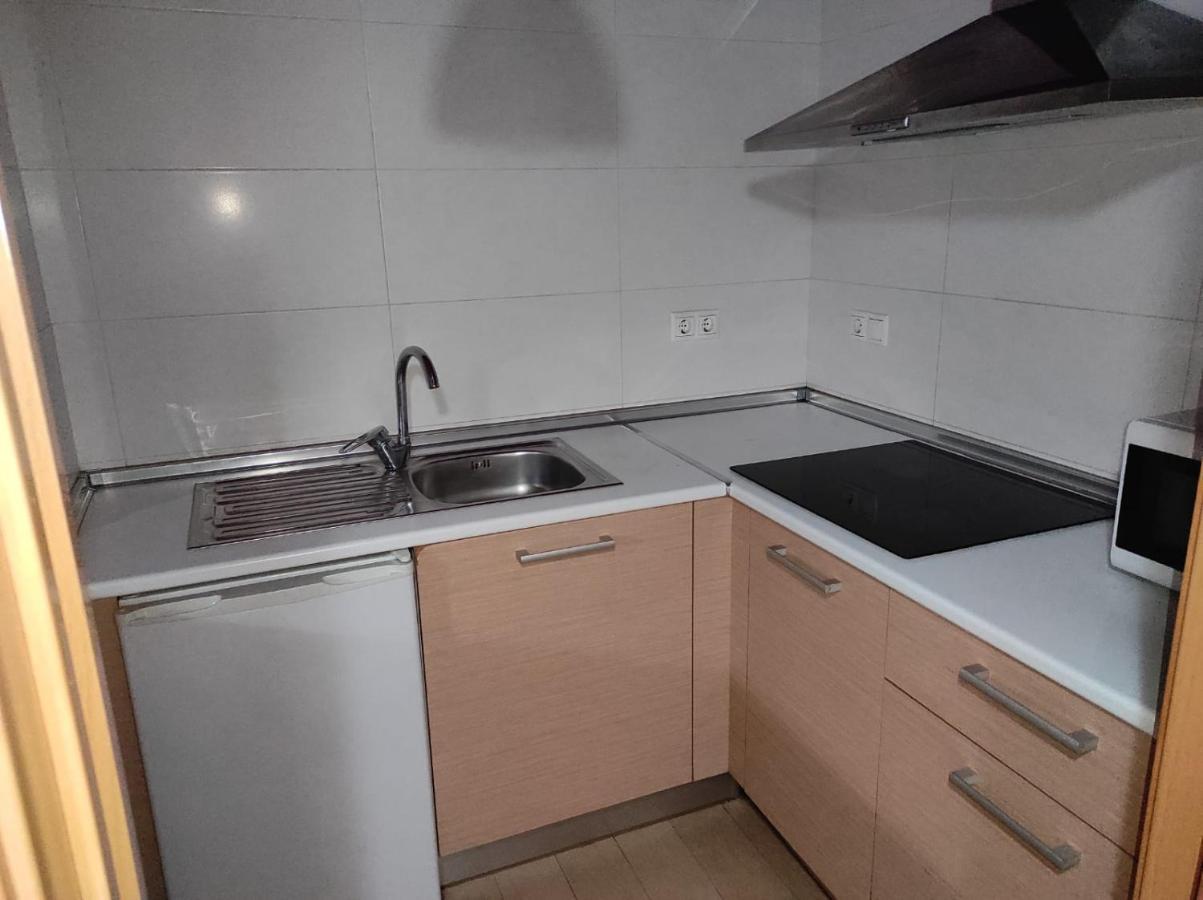 Apartamentos 16:9 Suites Almeria Exterior photo